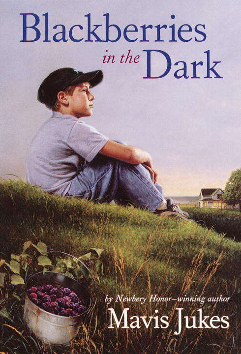 Book cover of Blackberries in the Dark
