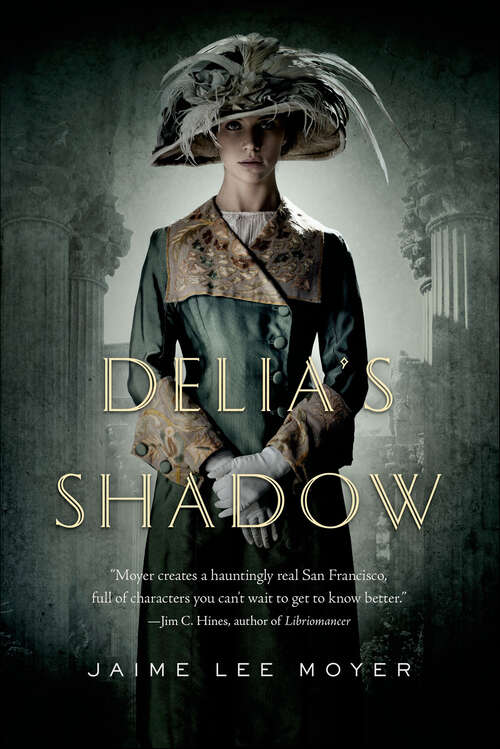Book cover of Delia's Shadow (Delia Martin #1)