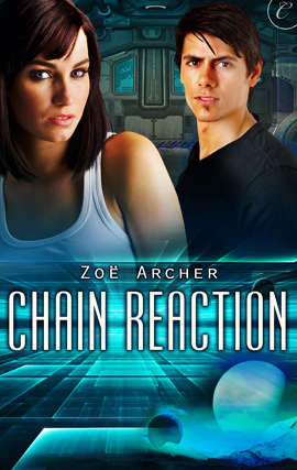 Book cover of Chain Reaction (8th Wing #2)