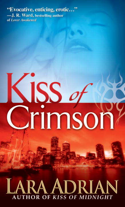 Kiss of Crimson (Midnight Breed Series, #2)