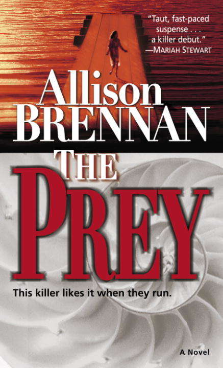 Book cover of The Prey: A Novel (Predator Trilogy #1)