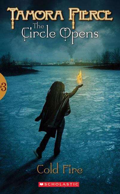 Book cover of Cold Fire (The Circle Opens, Book 3)