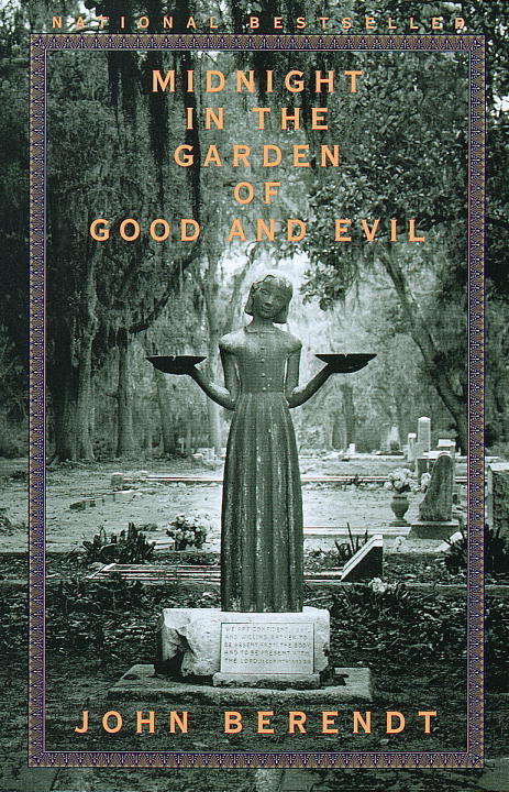 Book cover of Midnight in the Garden of Good and Evil