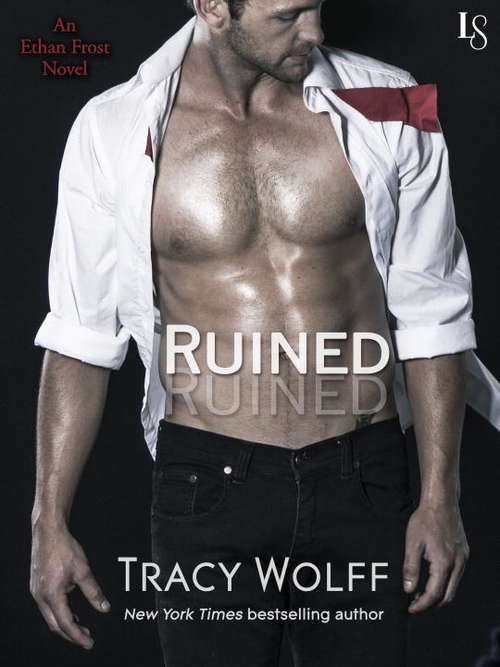 Book cover of Ruined: An Ethan Frost Novel (Ethan Frost #1)