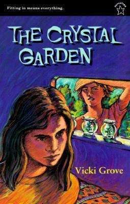 Book cover of The Crystal Garden