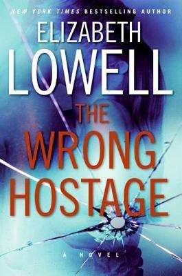 Book cover of The Wrong Hostage (St. Kilda, Book 2)