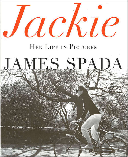 Book cover of Jackie: Her Life in Pictures