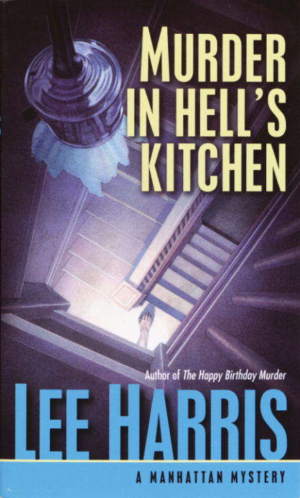 Book cover of Murder in Hell's Kitchen (Manhattan Mystery #1)