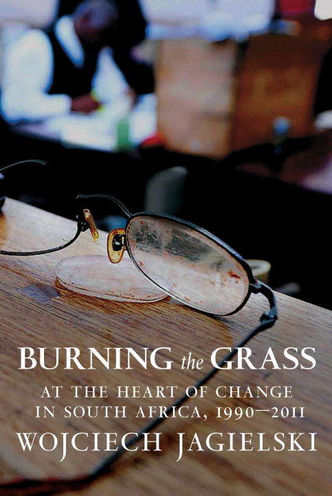 Book cover of Burning the Grass