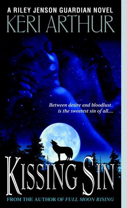 Book cover of Kissing Sin (Riley Jenson Guardian #2)