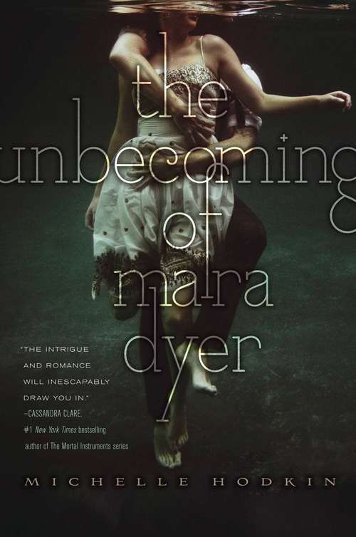 Book cover of The Unbecoming of Mara Dyer