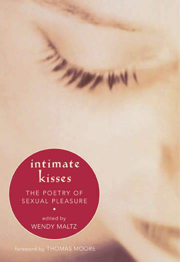 Book cover of Intimate Kisses
