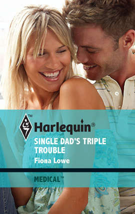 Book cover of Single Dad's Triple Trouble