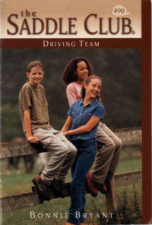 Book cover of Driving Team (Saddle Club #90)