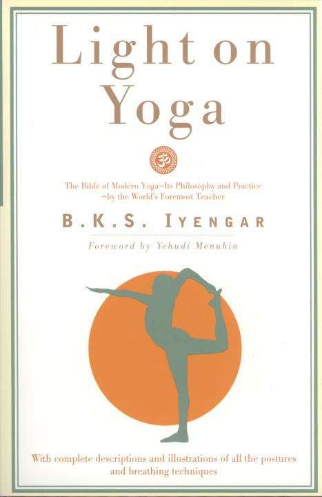 Book cover of Light on Yoga