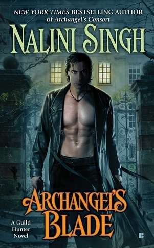 Book cover of Archangel's Blade (Guild Hunter, Book #4)