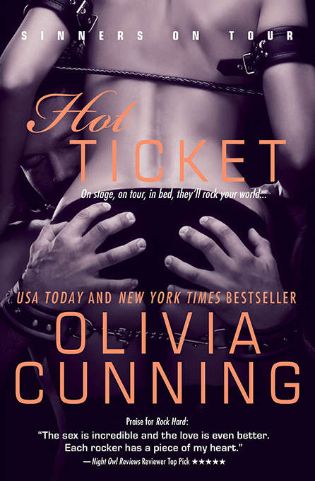 Book cover of Hot Ticket (Sinners on Tour #3)