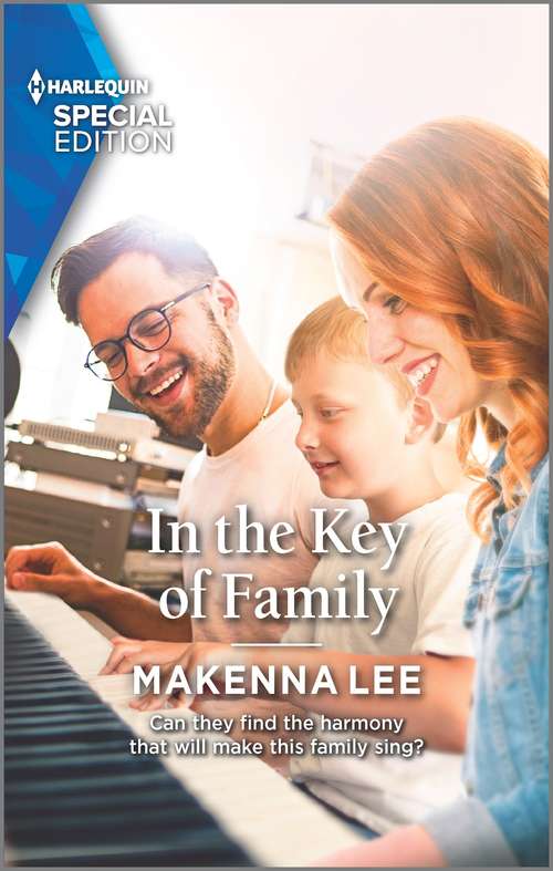 In the Key of Family (Home to Oak Hollow #2)
