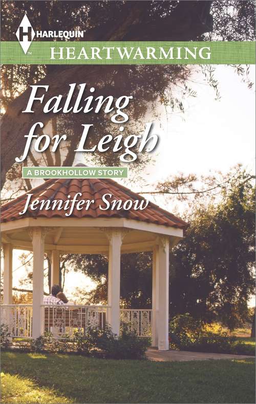 Book cover of Falling for Leigh