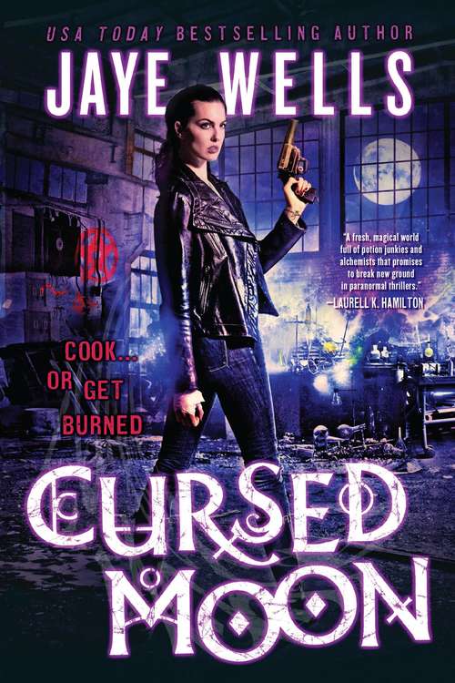Book cover of Cursed Moon