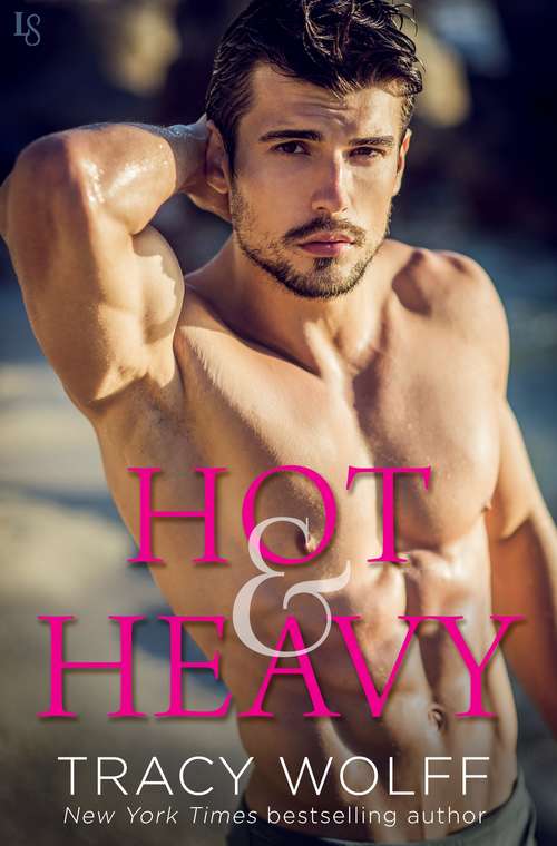 Book cover of Hot & Heavy (Lightning #2)