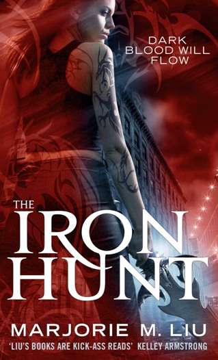 The Iron Hunt: Hunter Kiss: Book 1 (Hunter Kiss)