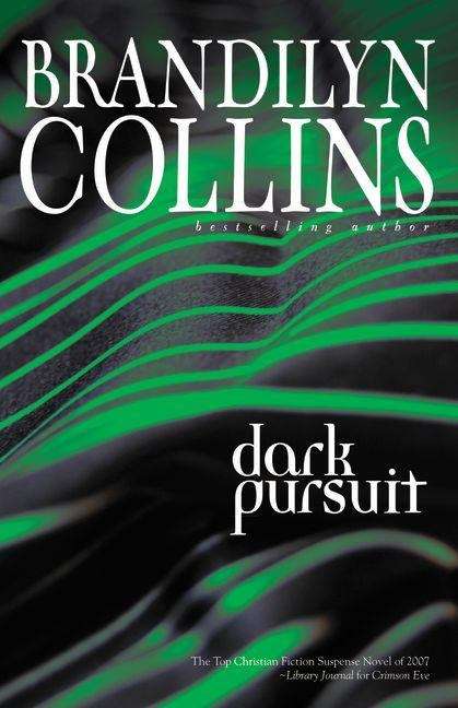 Book cover of Dark Pursuit