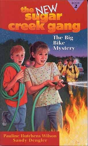 Book cover of The Big Bike Mystery (The New Sugar Creek Gang #2)