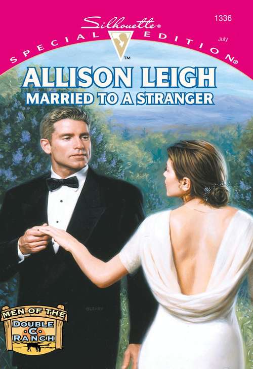 Book cover of Married to a Stranger