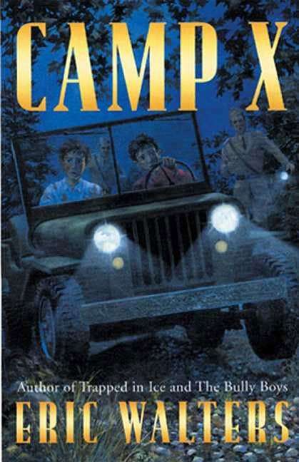 Book cover of Camp X