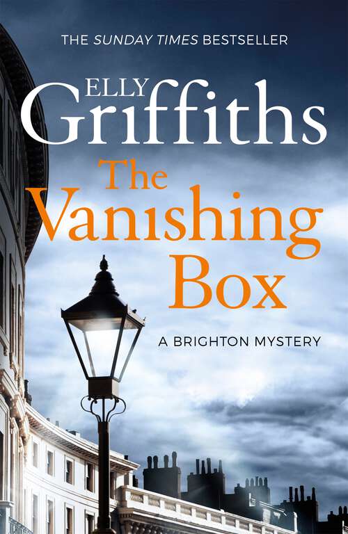 Book cover of The Vanishing Box: The Brighton Mysteries 4 (The Brighton Mysteries #4)