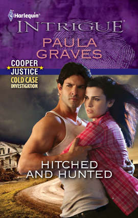 Book cover of Hitched and Hunted