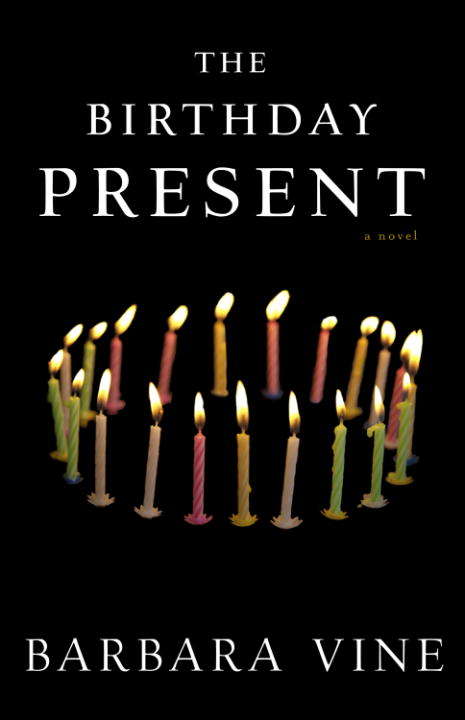 Book cover of The Birthday Present: A Novel