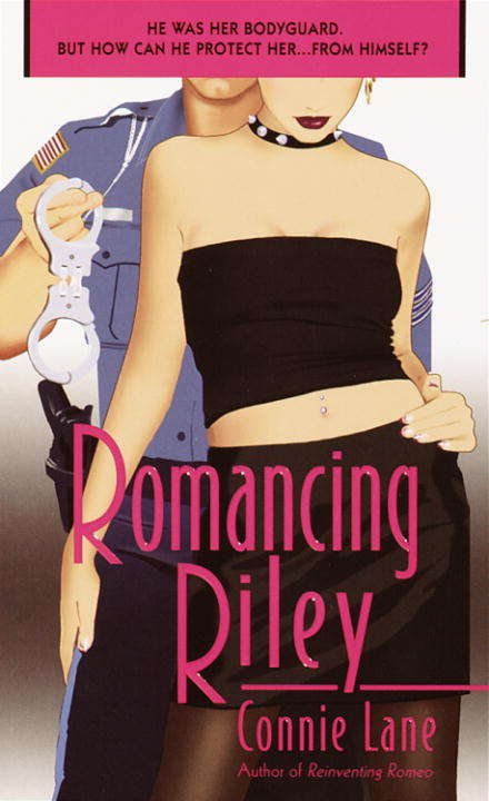 Book cover of Romancing Riley