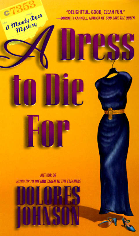 Book cover of A Dress to Die For