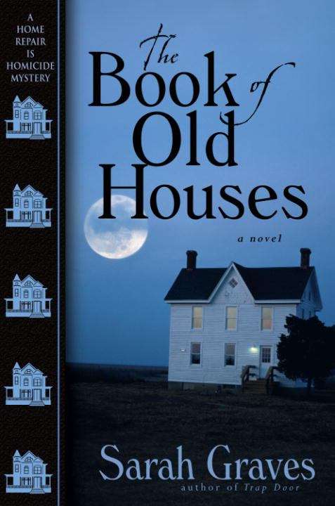 Book cover of The Book Of Old Houses