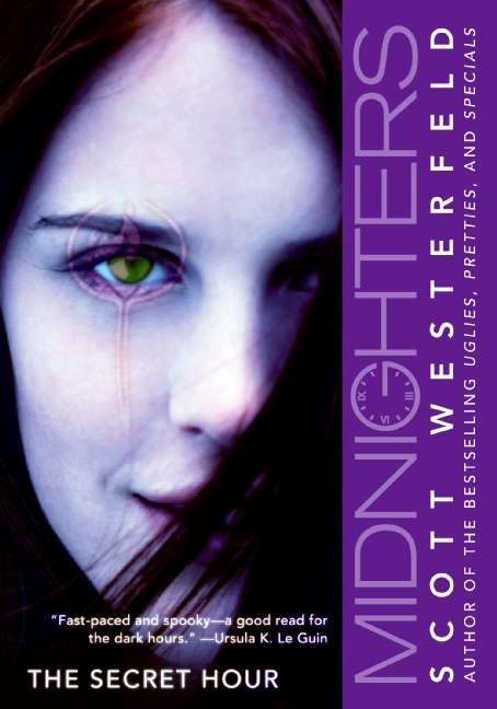 Book cover of Midnighters #1: The Secret Hour