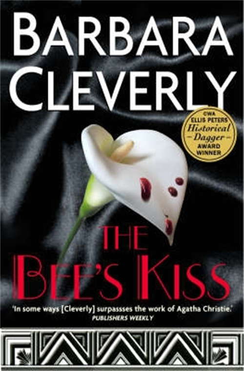 Book cover of The Bee's Kiss (Joe Sandilands Ser. #5)