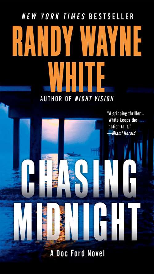 Book cover of Chasing Midnight (Doc Ford #19)