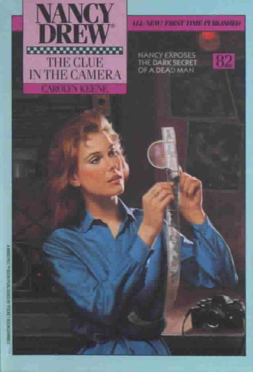 Book cover of The Clue in the Camera (Nancy Drew Mystery Stories #82)