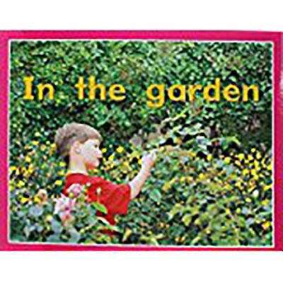 Book cover of In The Garden (Rigby PM Plus Starters: Magenta (Level 1))