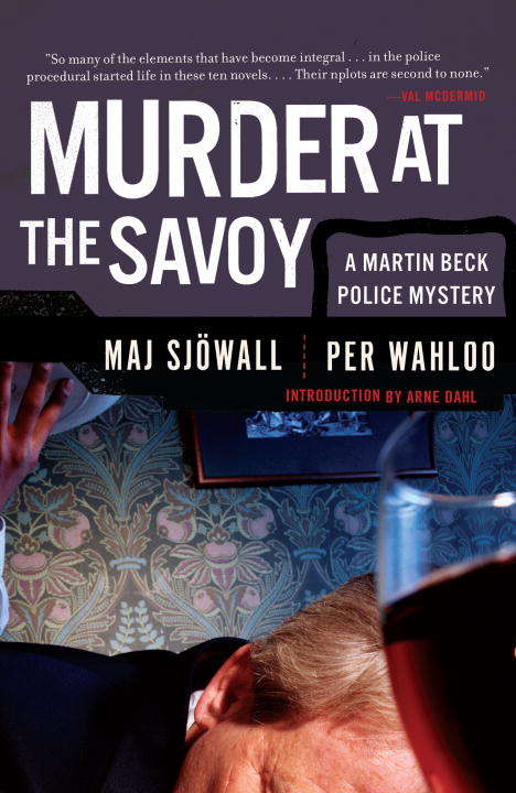 Book cover of Murder at the Savoy (Martin Beck #6)