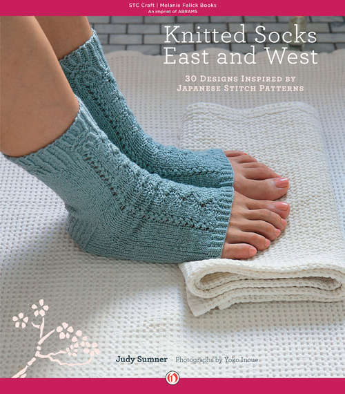 Book cover of Knitted Socks East and West