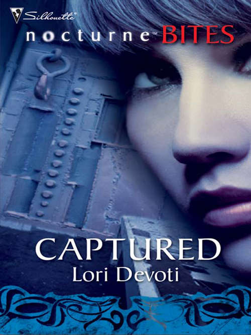 Book cover of Captured