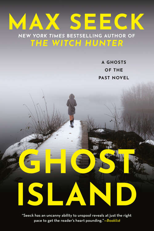 Book cover of Ghost Island (A Ghosts of the Past Novel #4)