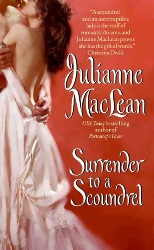 Book cover of Surrender to a Scoundrel