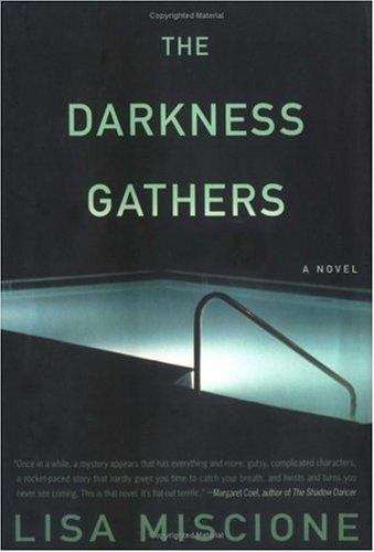 Book cover of The Darkness Gathers