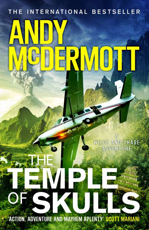 Book cover of The Temple of Skulls (Wilde/Chase #16)