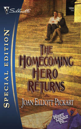 Book cover of The Homecoming Hero Returns
