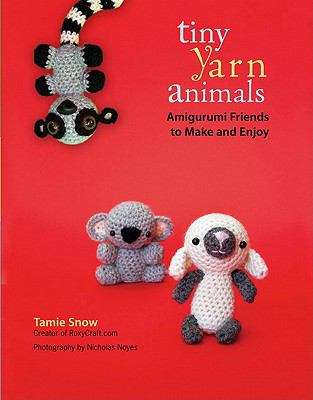 Book cover of Tiny Yarn Animals
